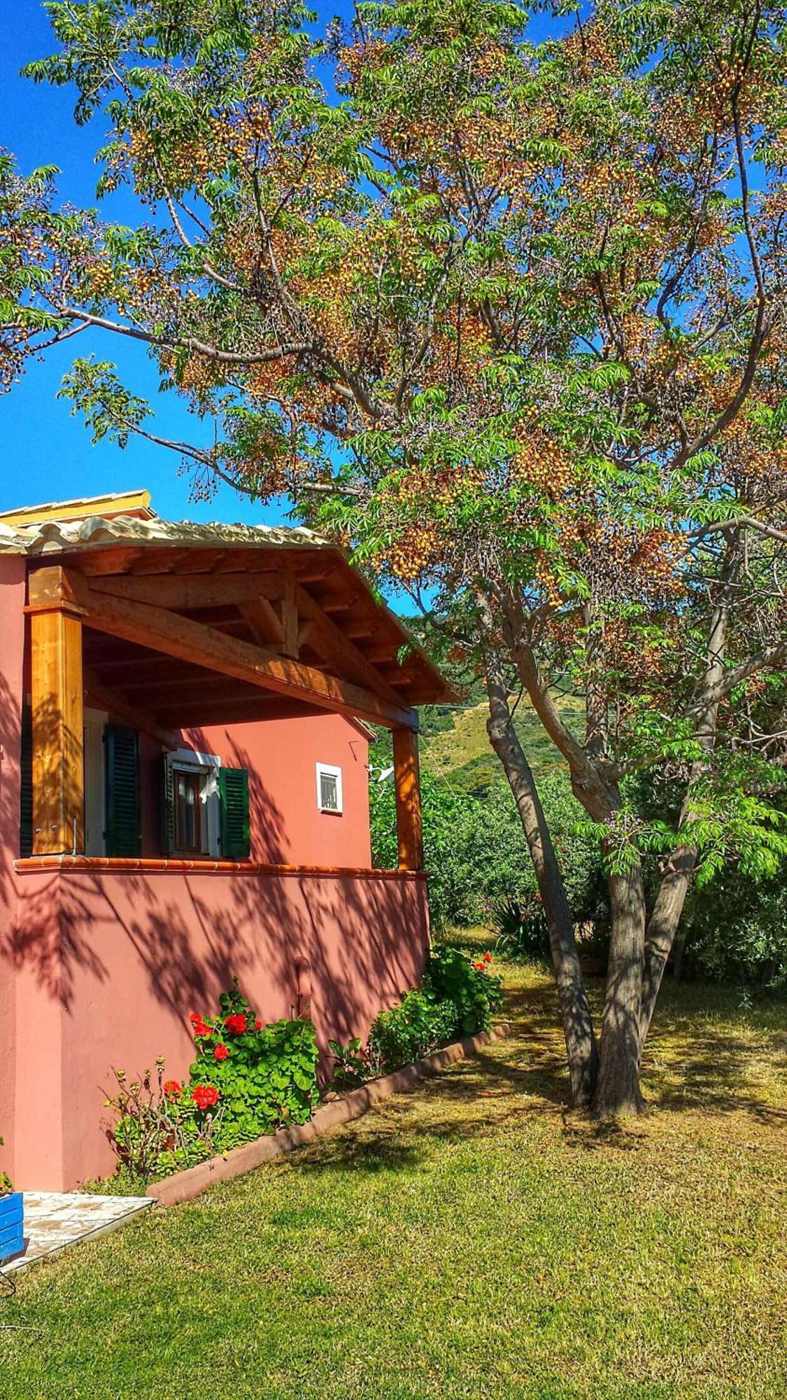 Soleesale Appartamenti E Camere Per Vacanza Pula Ruang foto