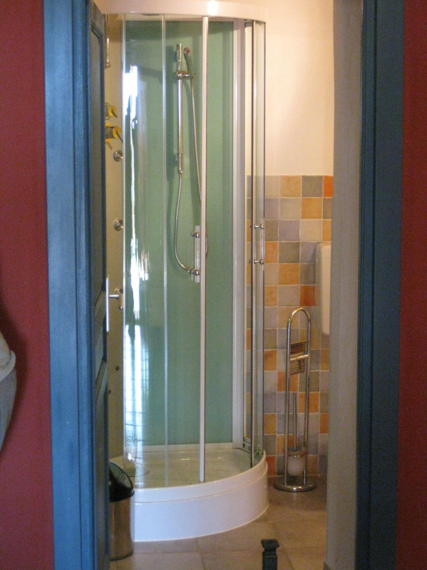 Soleesale Appartamenti E Camere Per Vacanza Pula Ruang foto