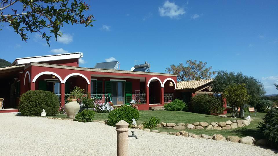 Soleesale Appartamenti E Camere Per Vacanza Pula Bagian luar foto