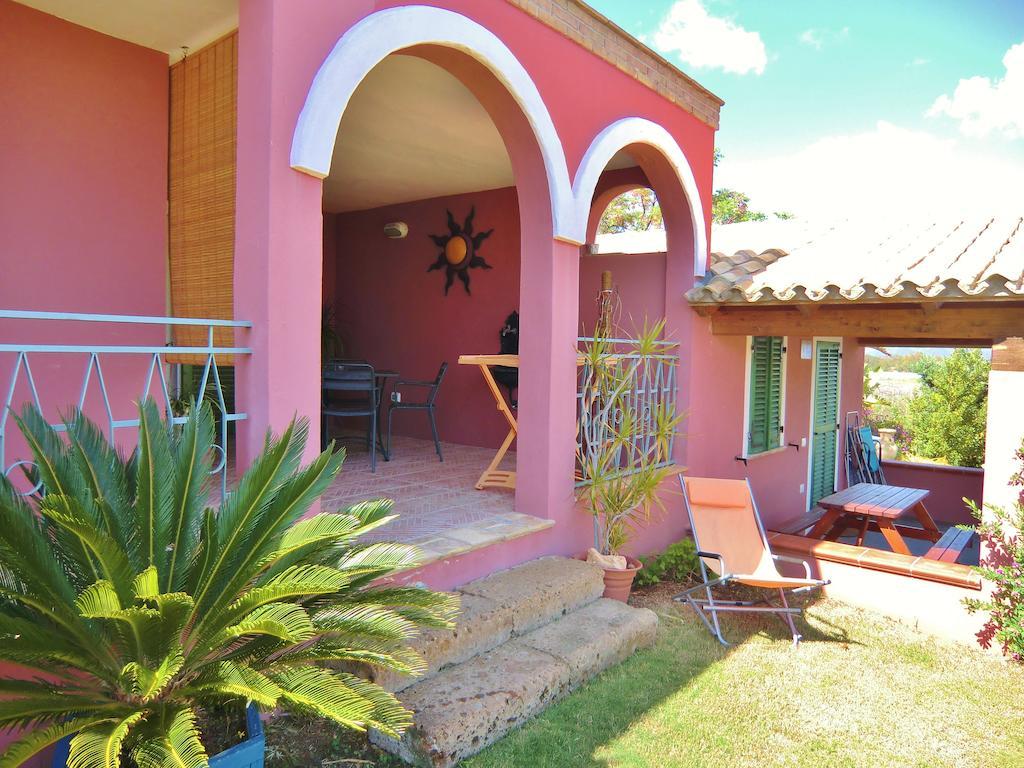 Soleesale Appartamenti E Camere Per Vacanza Pula Ruang foto